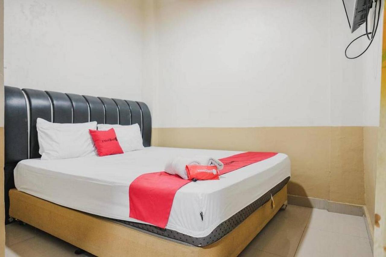 Reddoorz @ Jalan Stm Medan Hotel Ngoại thất bức ảnh